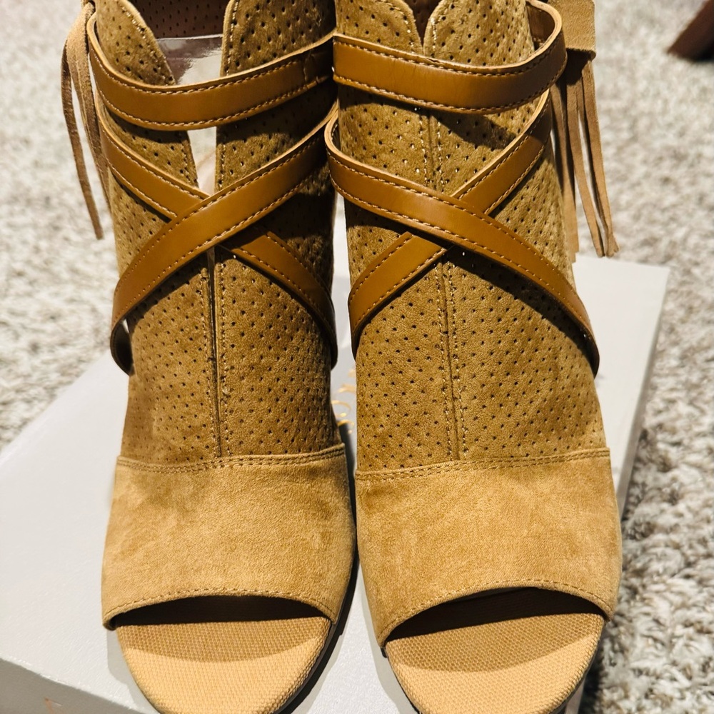 Vince Camuto Brown Peep-Toe Heeled Boots